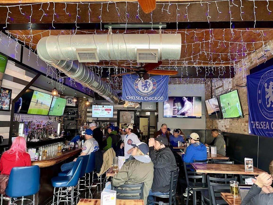 Chicago bars & restaurants plan big Labor Day weekend with food & fun three